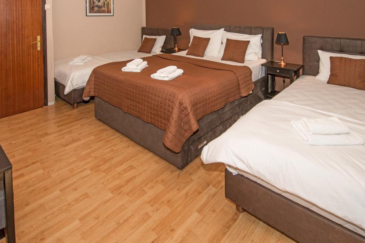 Bed & Breakfast Anita メドゥリン エクステリア 写真